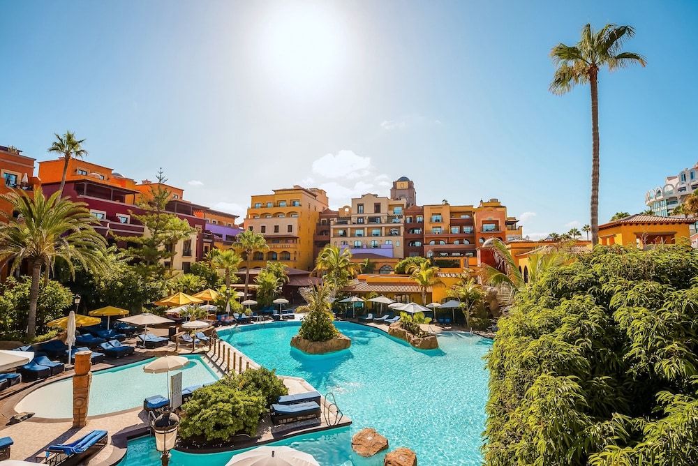 Europe Villa Cortes GL 1