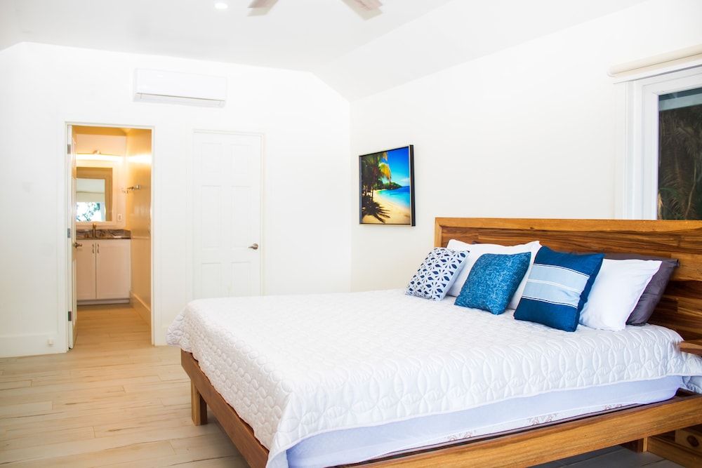 Luna Beach Luxury Boutique Beach Front Resort 2