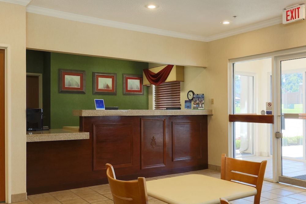 Comfort Inn & Suites Zanesville City Center 2
