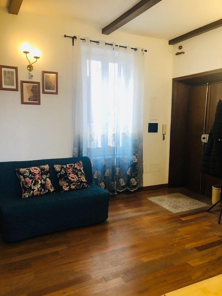 Sofia guest house 2
