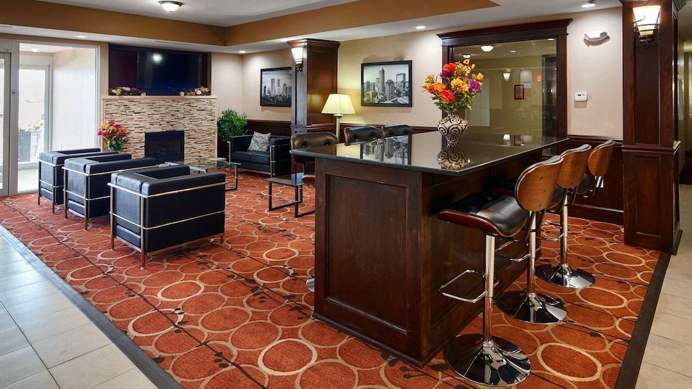 Best Western Plus Crawfordsville Hotel 2