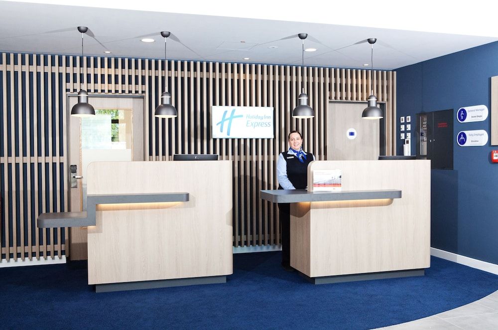 Holiday Inn Express & Suites - Basel - Allschwil by IHG 2