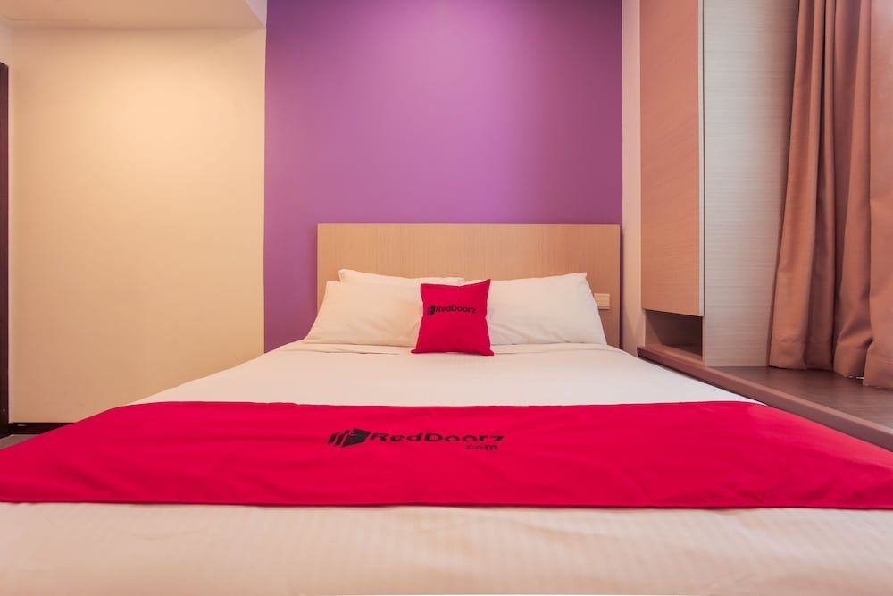 RedDoorz Premium @ Balestier 2