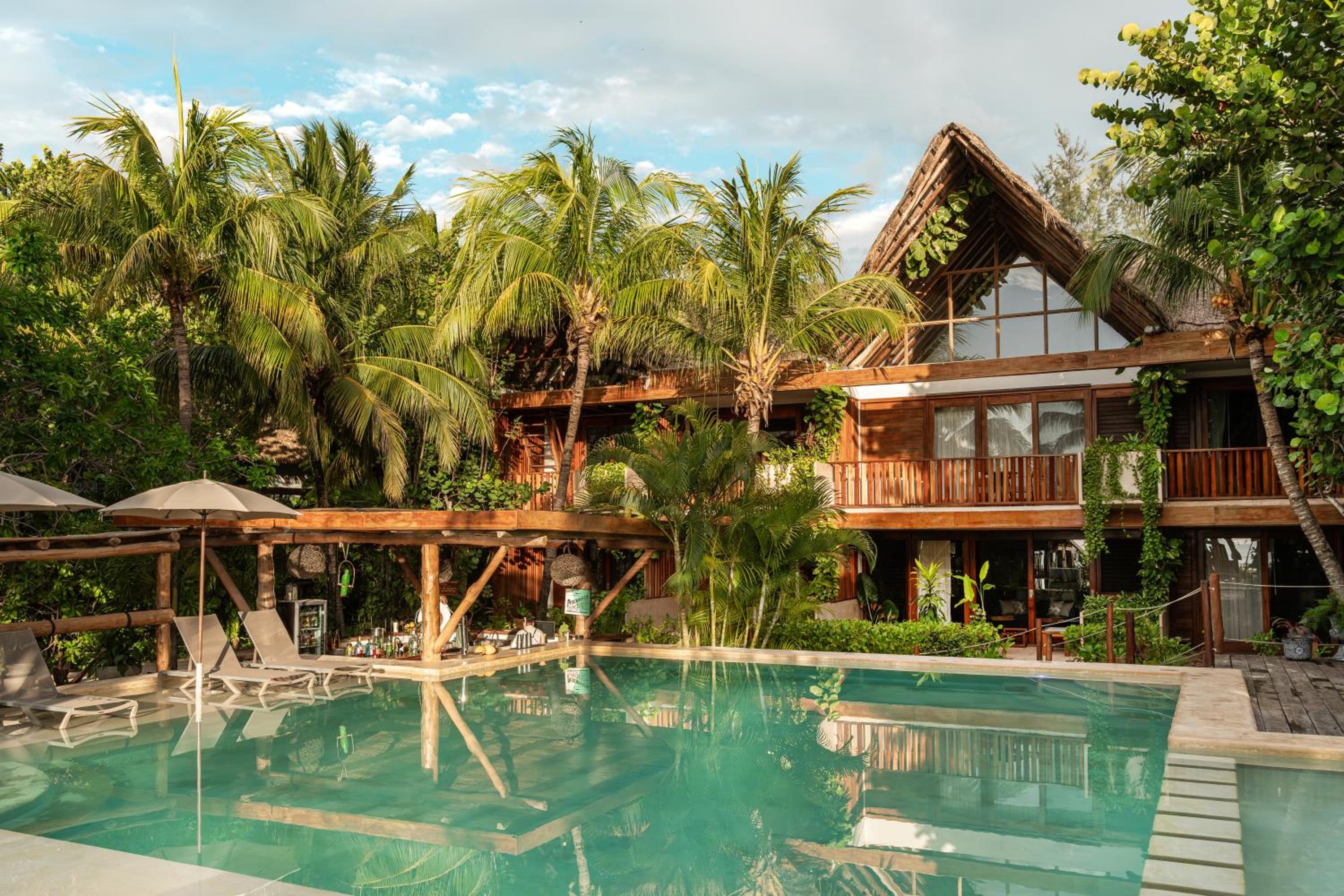 Villas Caracol 1