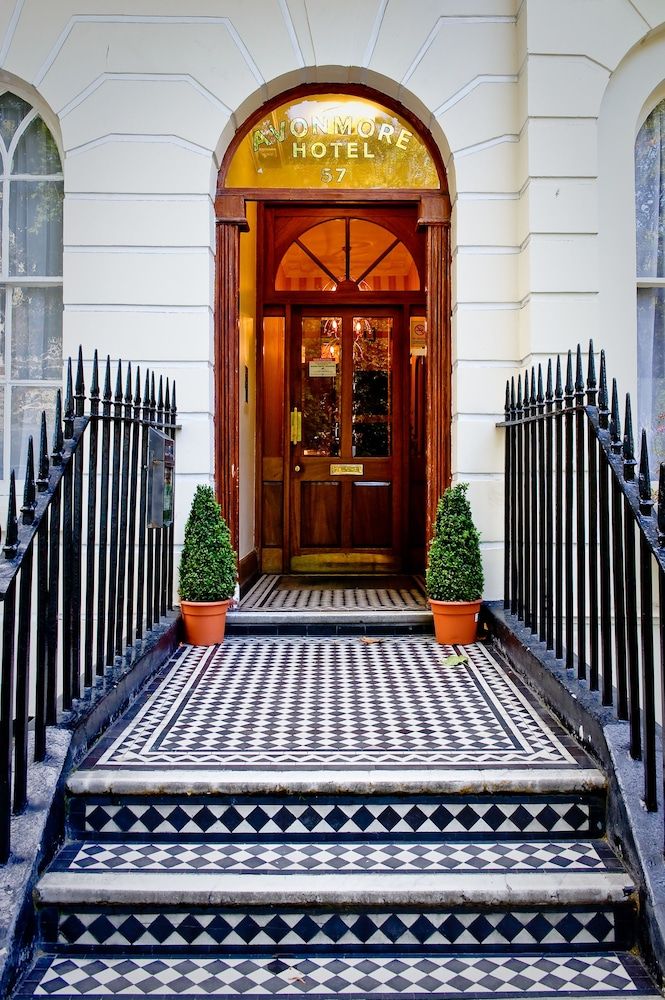 Avonmore Hotel 1