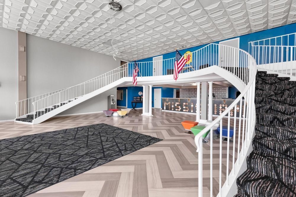 Super 8 by Wyndham Biloxi at the Beach 2