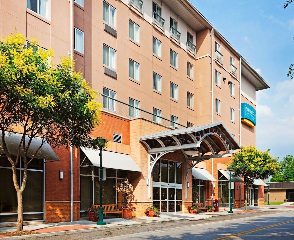 Staybridge Suites CHATTANOOGA DWTN - CONV CTNR by IHG 1