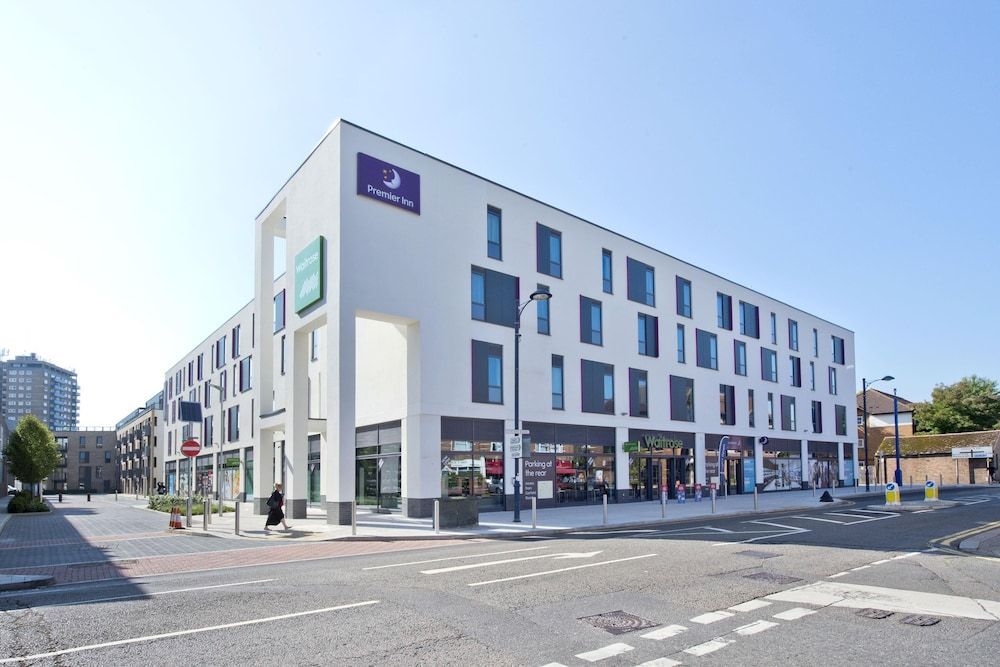 Premier Inn Addlestone 1
