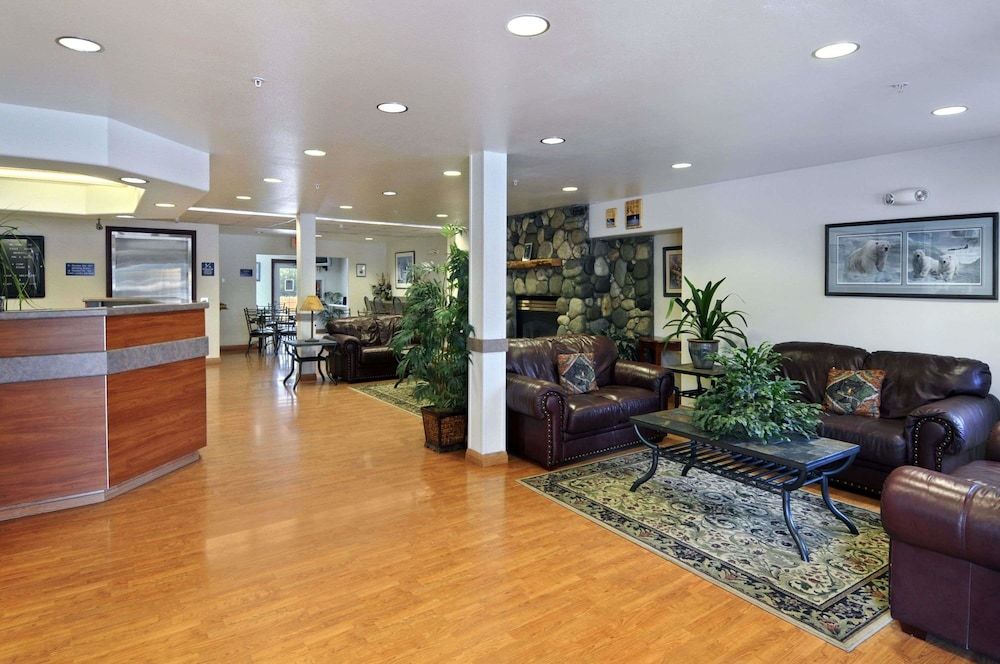 Eagle River Microtel 2