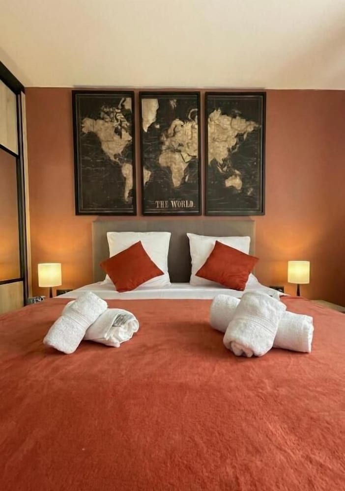 Q&R Renting - Suites Design Luxueuses 2