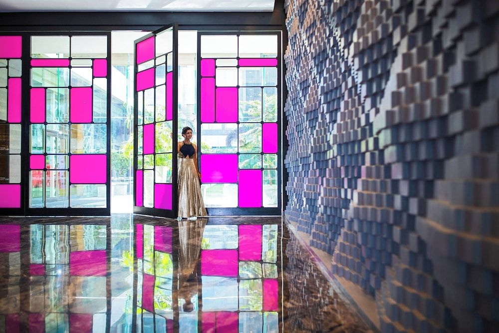 Renaissance Ahmedabad Hotel 2