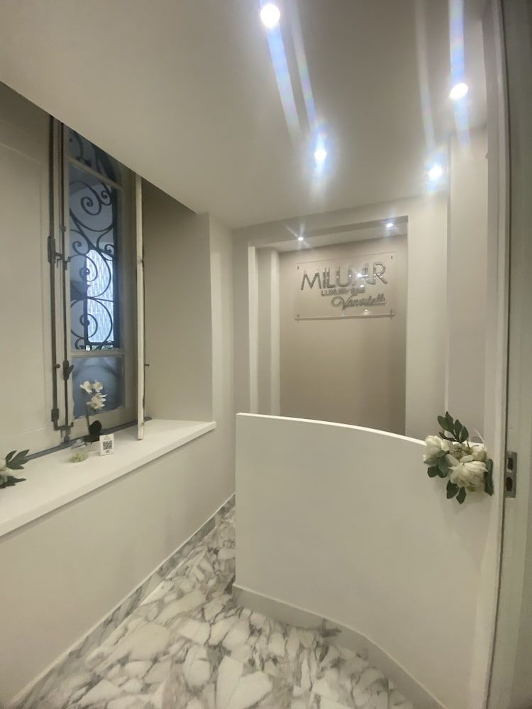 MILUAR - Vanvitelli 1