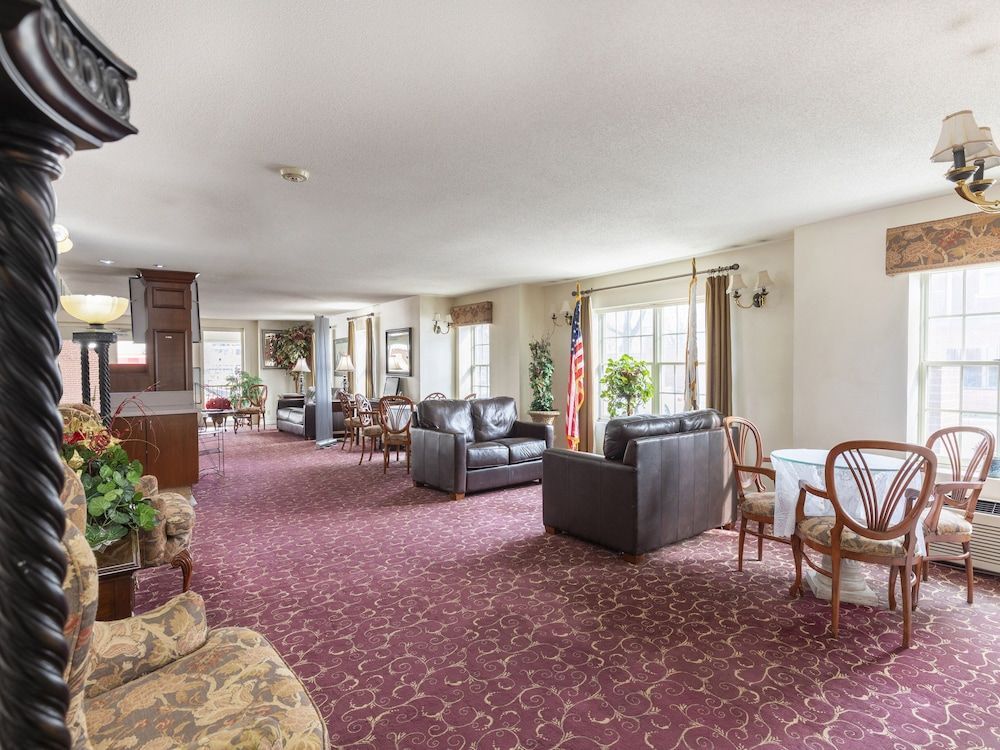 Americas Best Value Inn Springfield - Mansion View 2