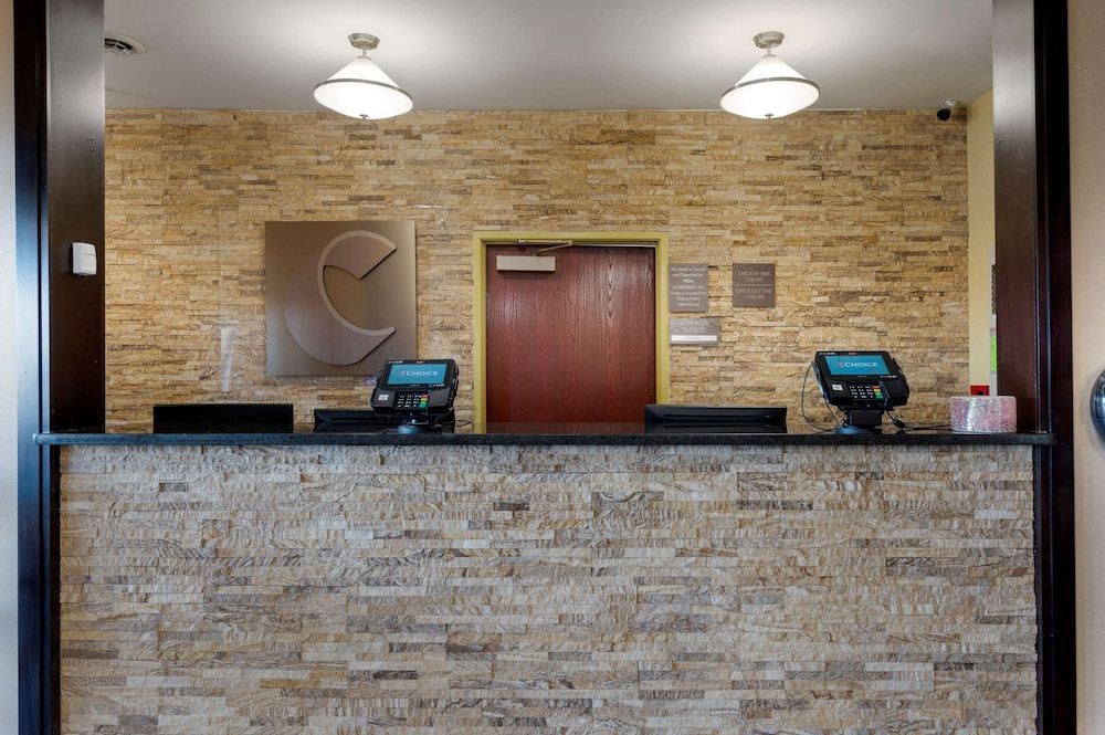 Comfort Suites Miamisburg - Dayton South 1