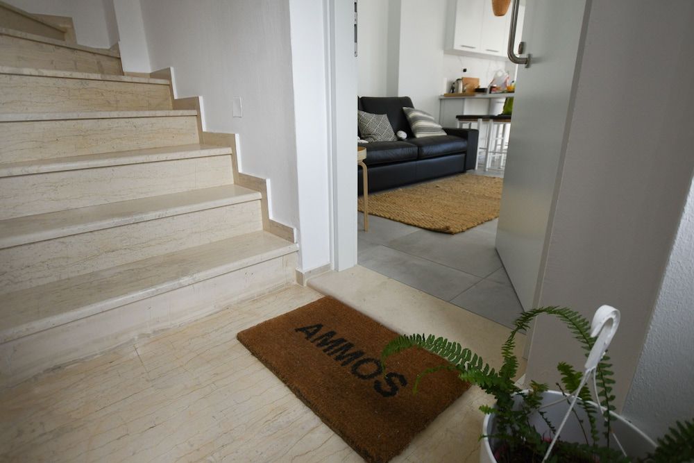 Ammos Suite 2