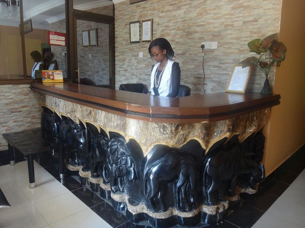 Way Side Hotel 2
