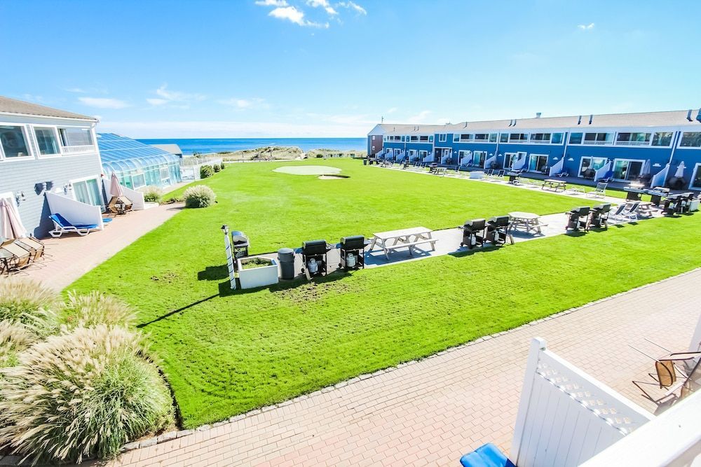 Edgewater Beach Resort 1