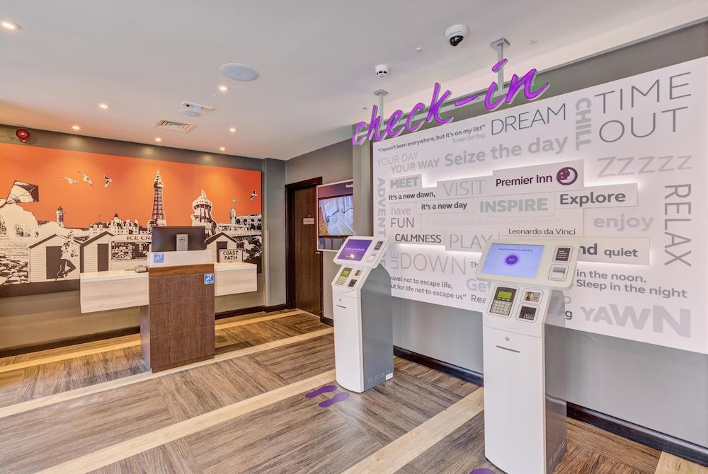 Premier Inn Portsmouth Dockyard 2
