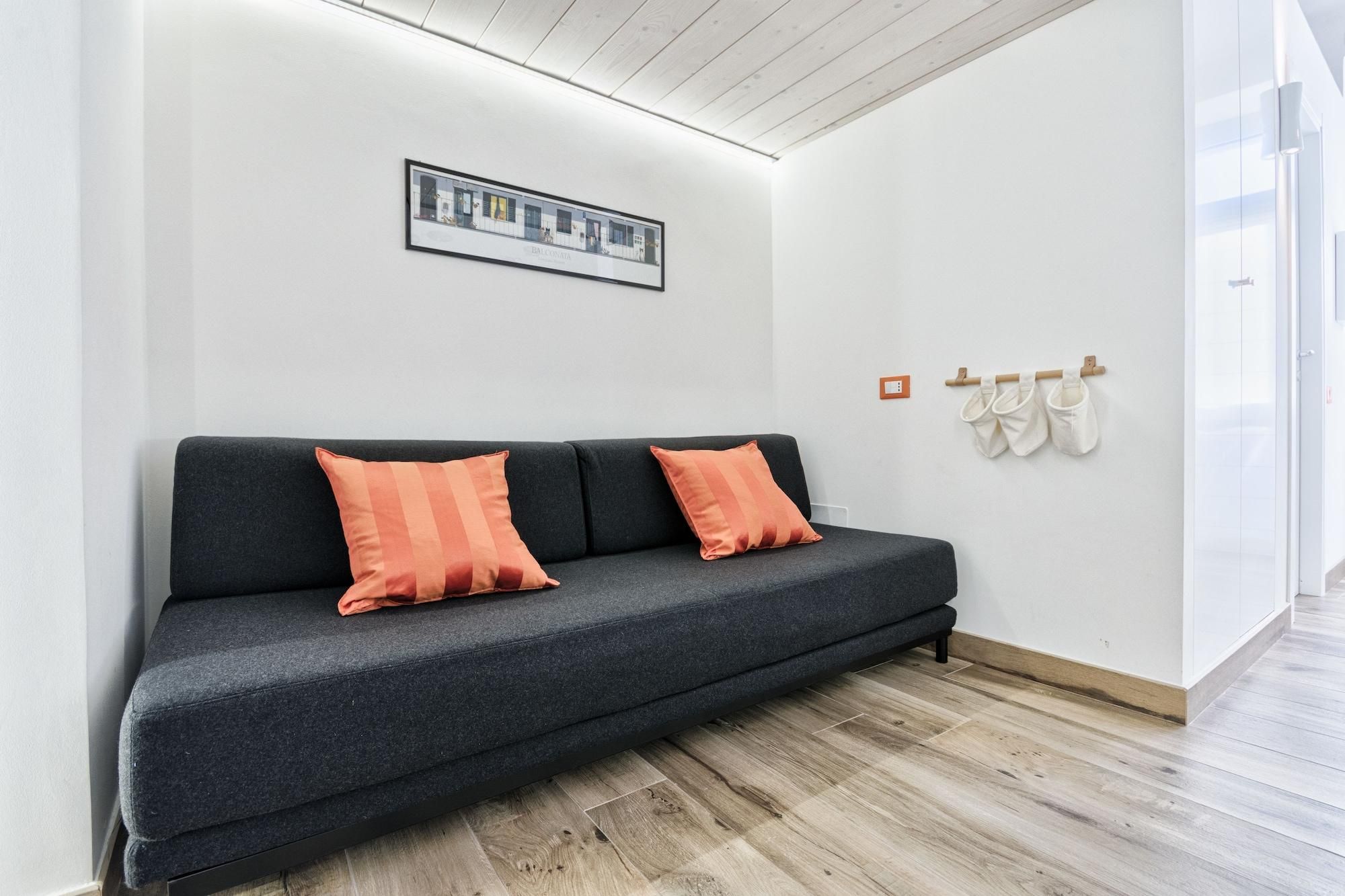 LittleAndCosy 1