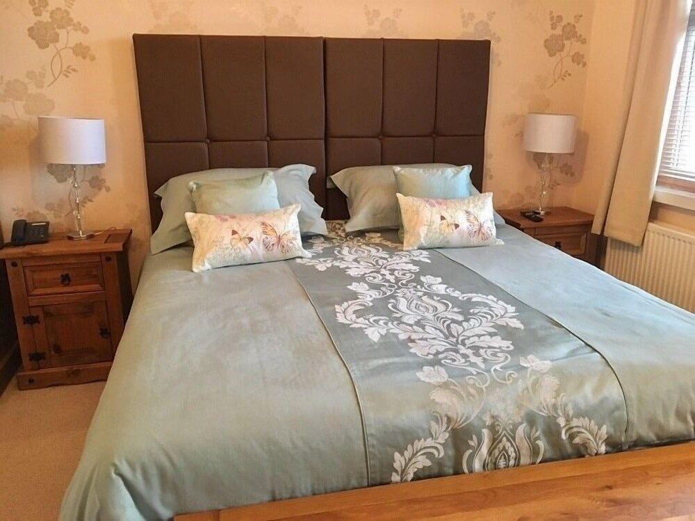 Chaston Manor Hotel 1