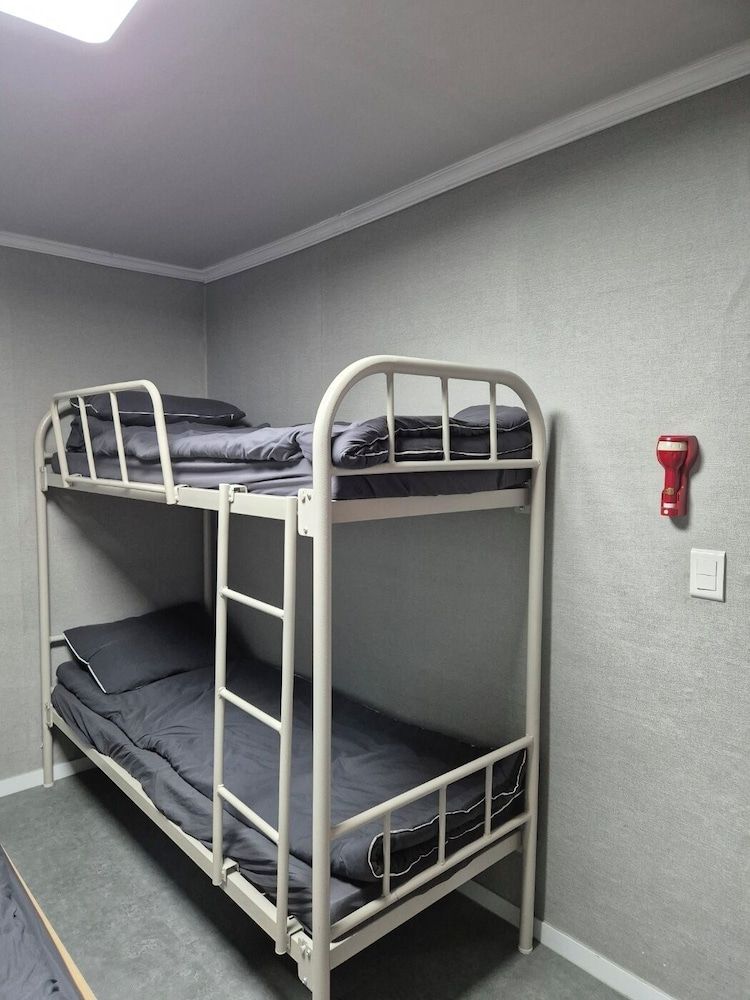 Gangnam Seven Hostel 1