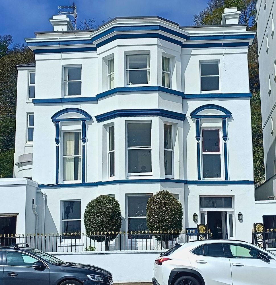 Kings House 1