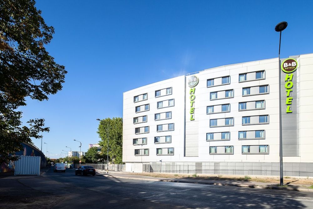 B&B HOTEL Saint-Denis Porte de Paris 1