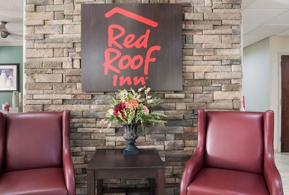 Red Roof Inn Tupelo 2