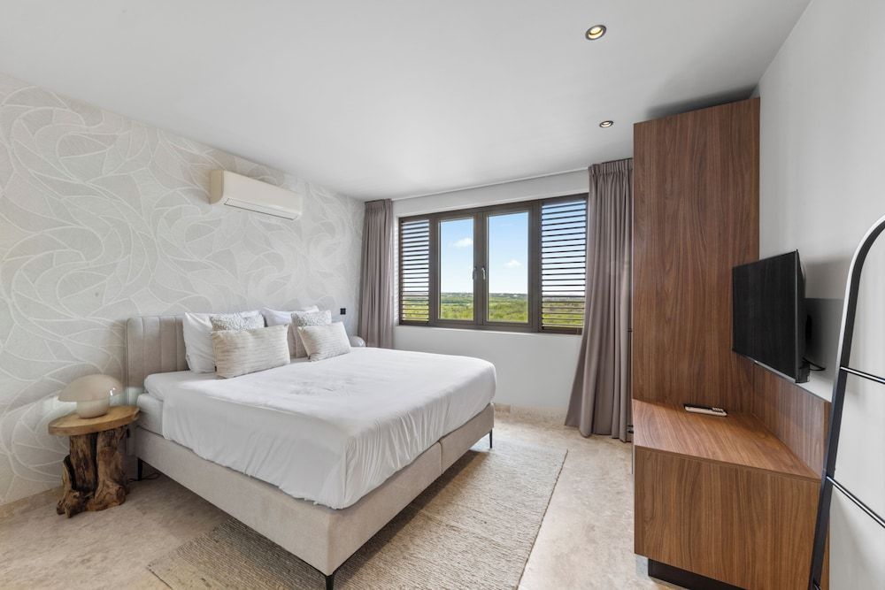 Villas - Blue Bay Golf & Beach Resort 2