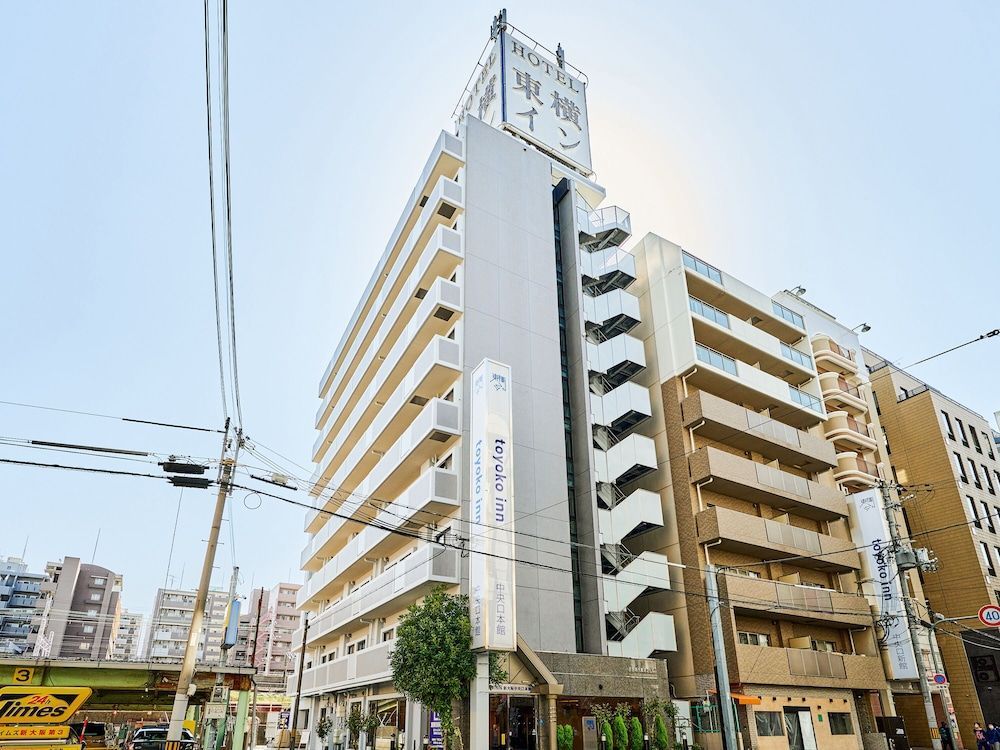 Toyoko Inn Shin-Osaka Chuo-guchi Honkan 1