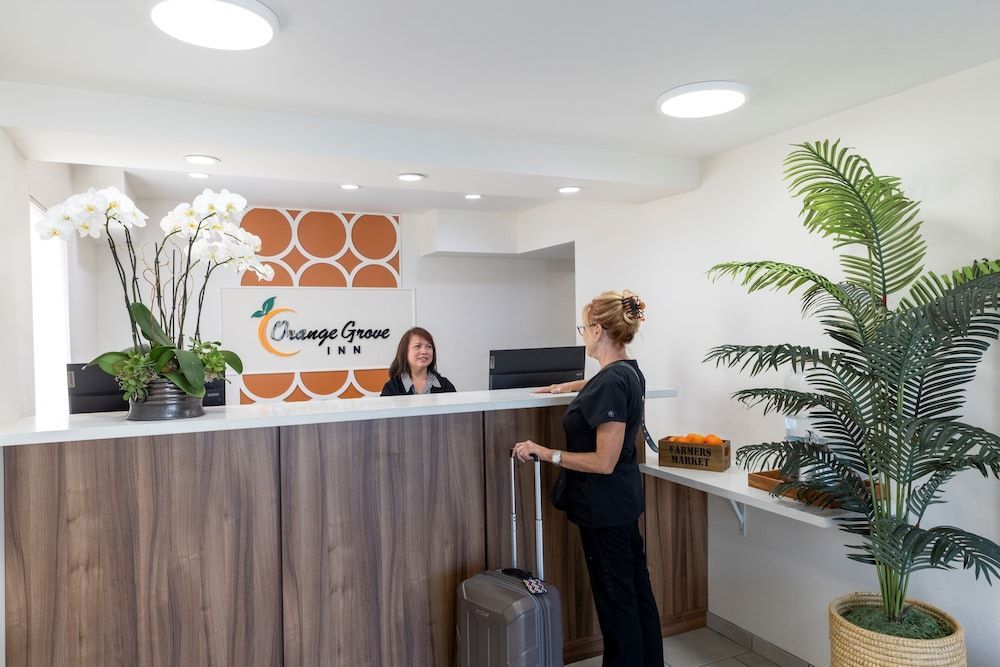 Orange Grove Inn 2