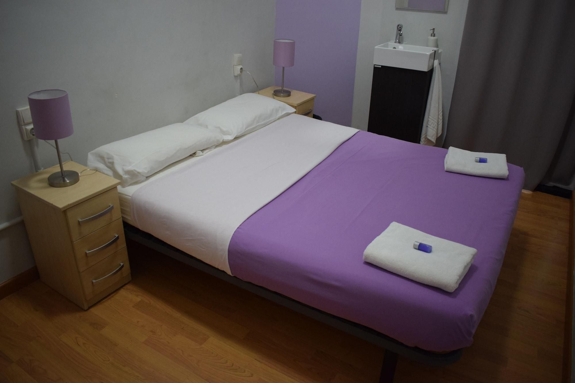 Hostal Mimi Las Ramblas 1
