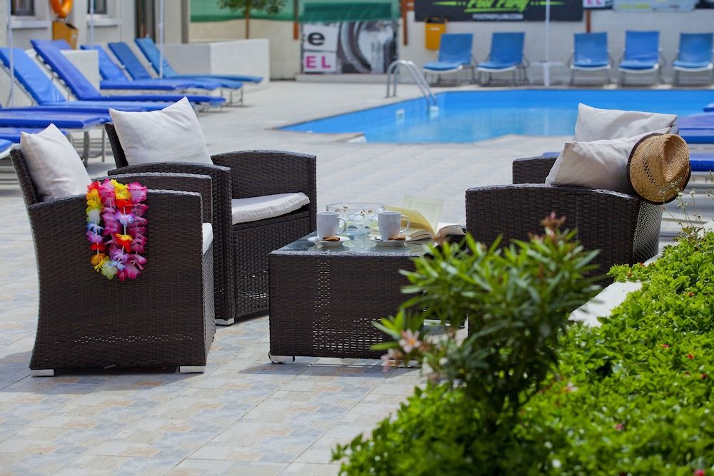 Paloma Hotel Apartments 2