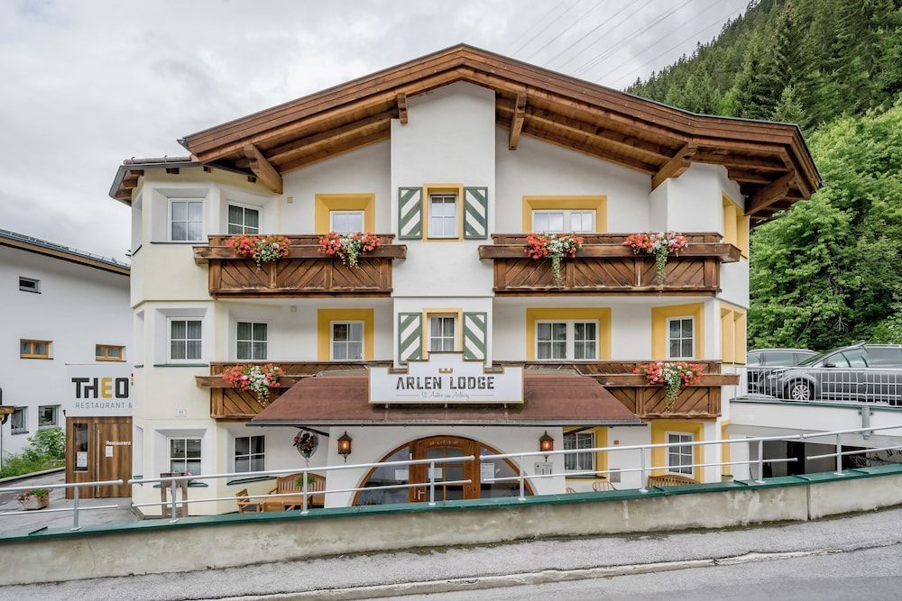 Arlen Lodge Hotel-Garni inkl Premium Sommerkarte 1