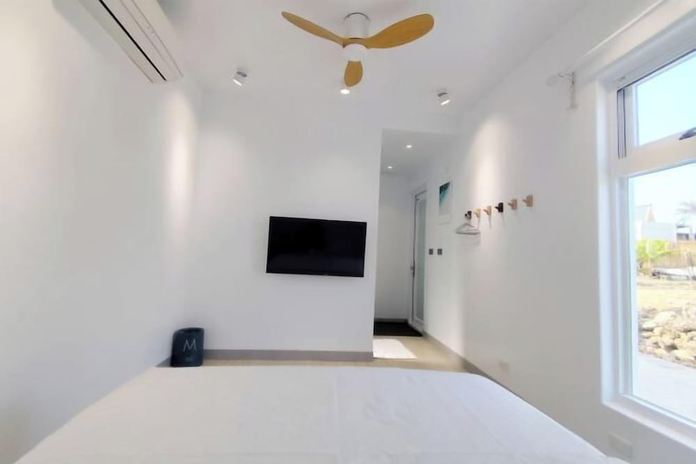 Tworoom 1