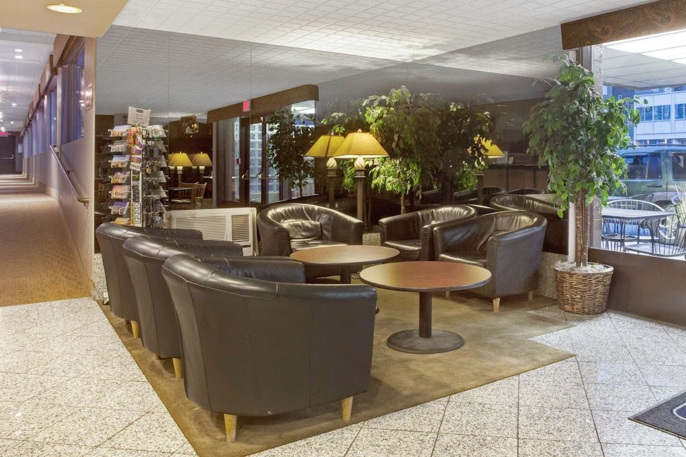 Travelodge by Wyndham Seattle By The Space Needle 2