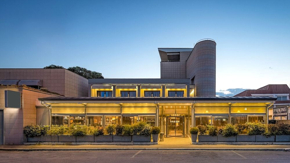Rome Airport Hotel Fiumicino 1