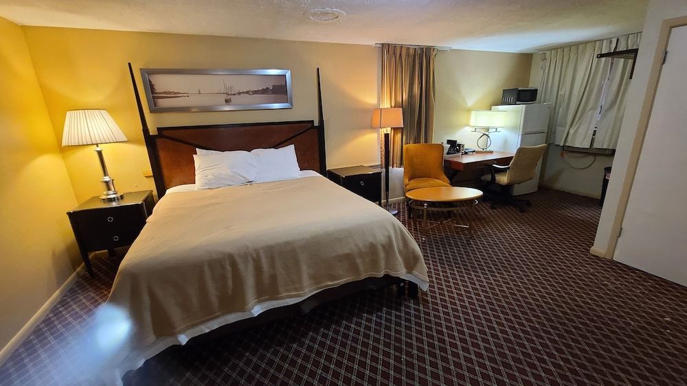 Presque Isle Motel 1