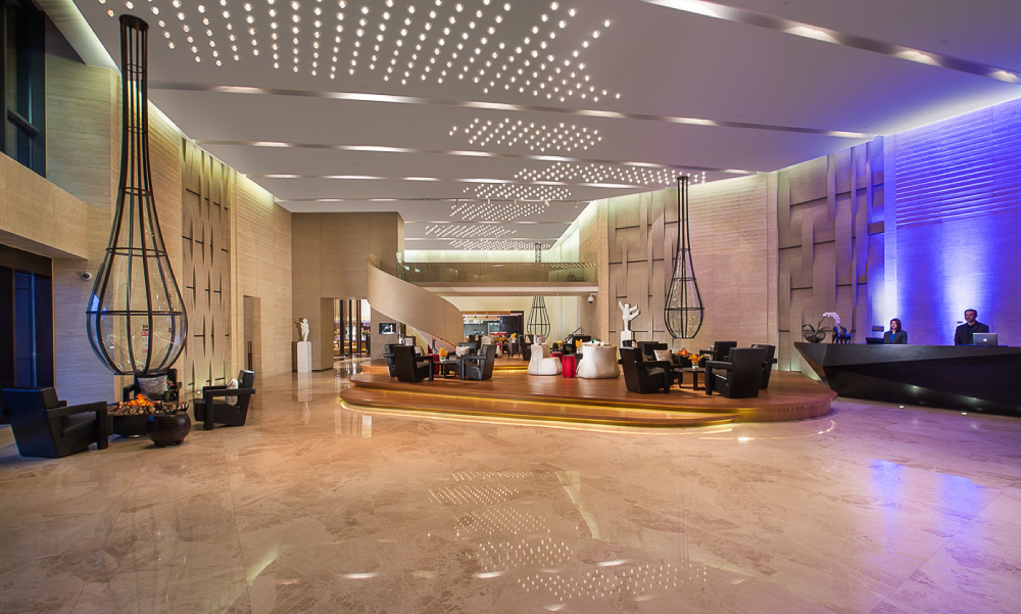 Himalayas Qingdao Hotel 1