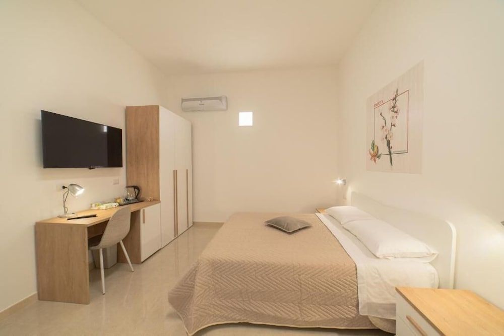 B&B MANDORLO BIANCO 1