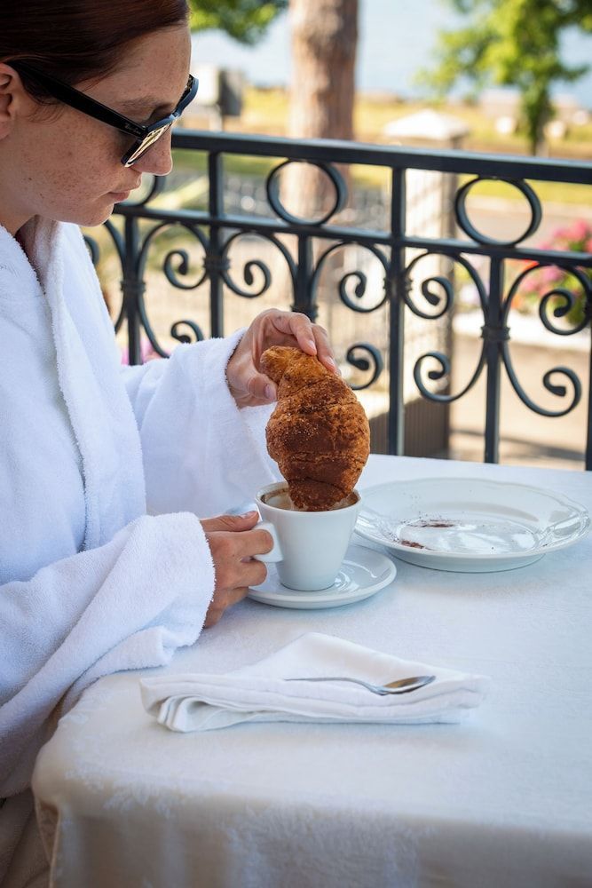 Hotel Holiday Sul Lago 2