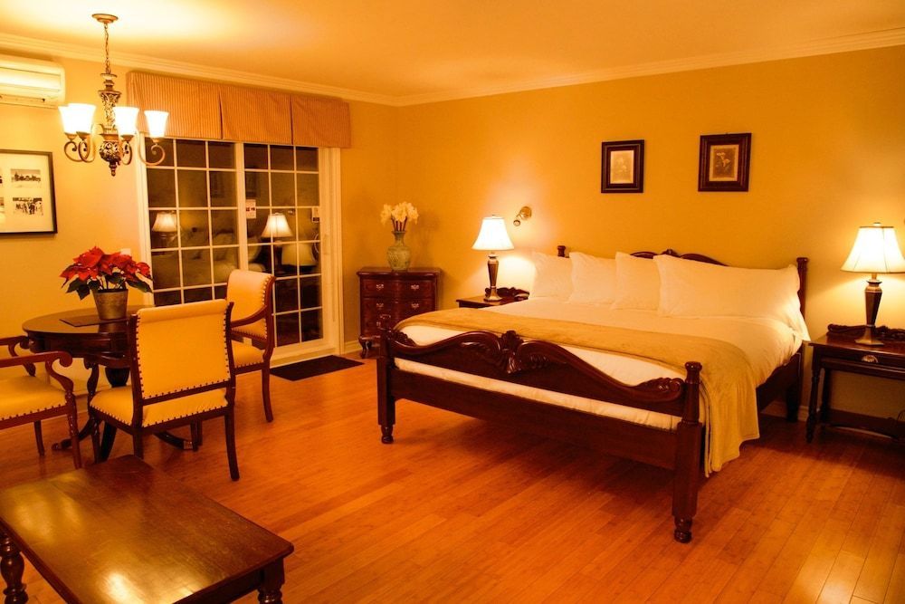 St-Sauveur Lovely Studio 1