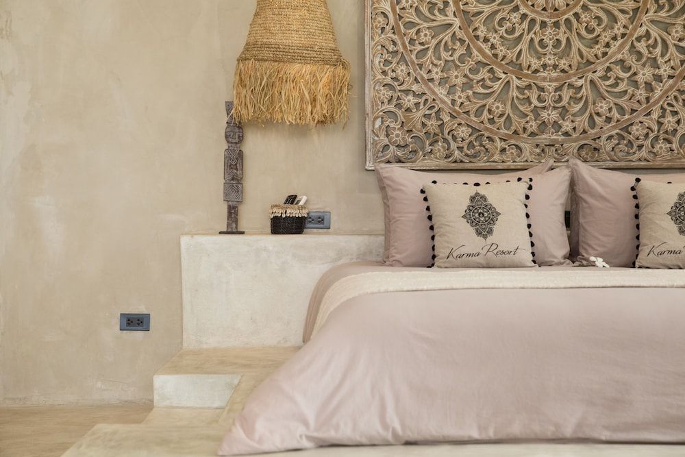 Karma Resort 2
