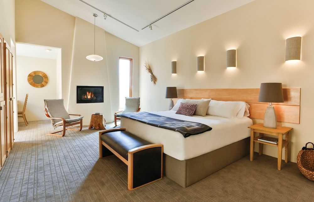 Ojo Santa Fe Spa Resort 2