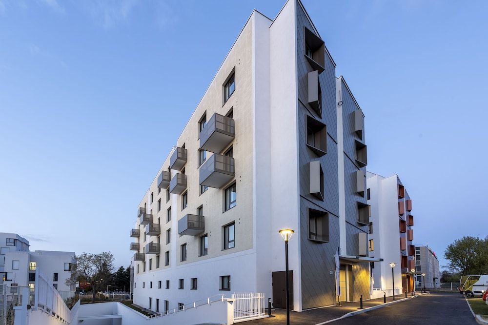 Nemea Appart Hotel Europe Velizy Villacoublay 1