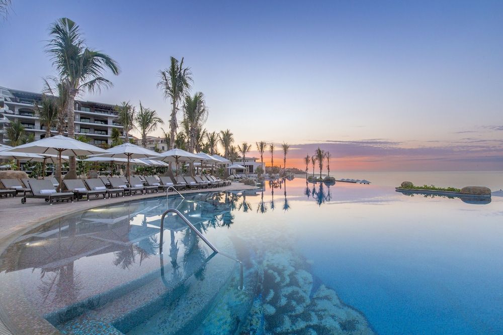 Villa La Valencia Beach Resort & Spa Los Cabos 1