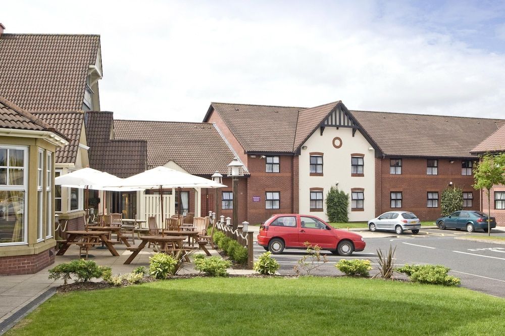 Premier Inn Glasgow - Cambuslang/M74 J2A 1