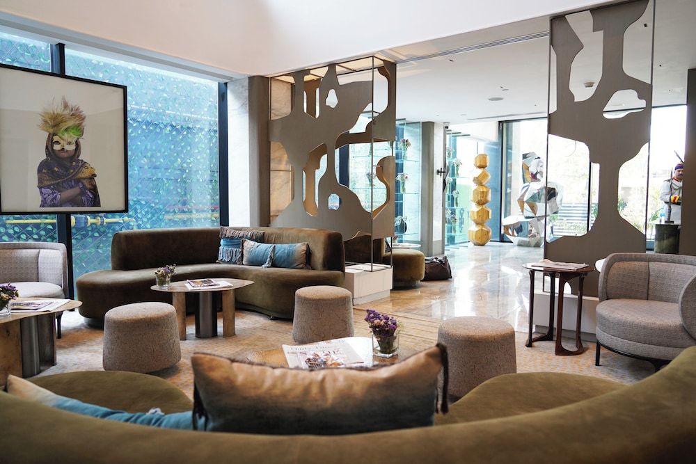 The Nishat Hotel 1