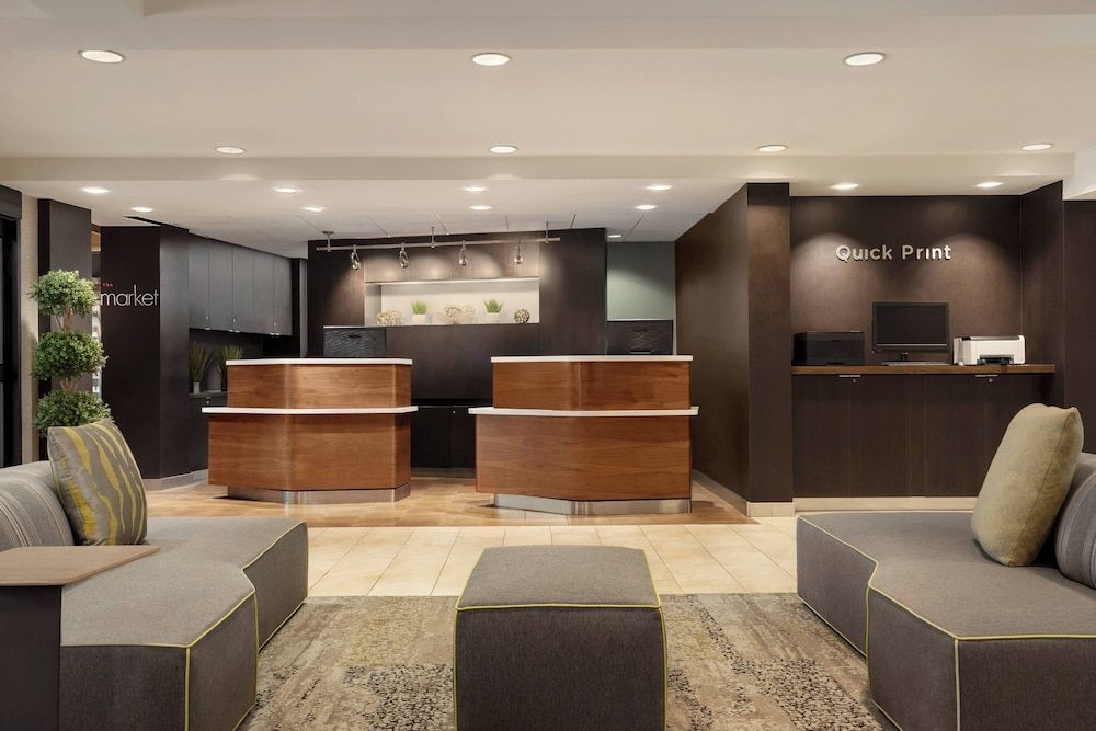 Courtyard by Marriott Greenville 2