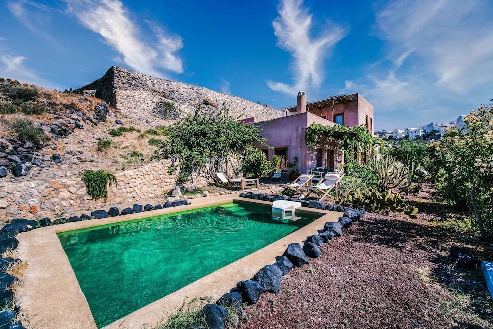 Aurora Villa by K&K 1